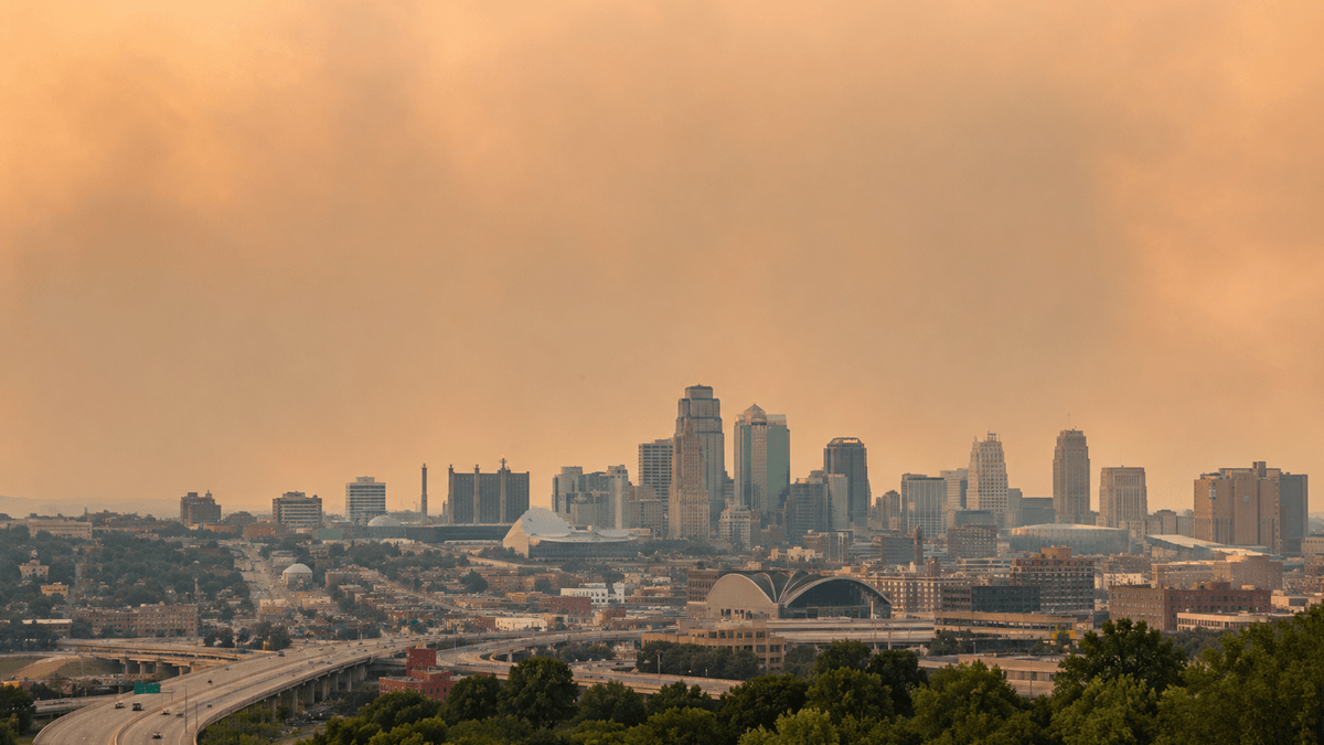 Current Live Wildfire and Smoke Map Kansas City MO Today From Filterbuy.com
