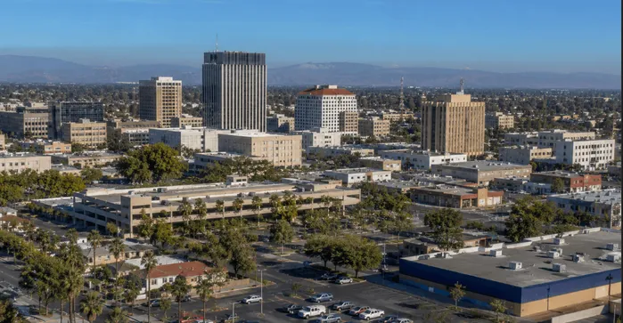 Current Live Wildfire and Smoke Map Bakersfield California Today From Filterbuy.com