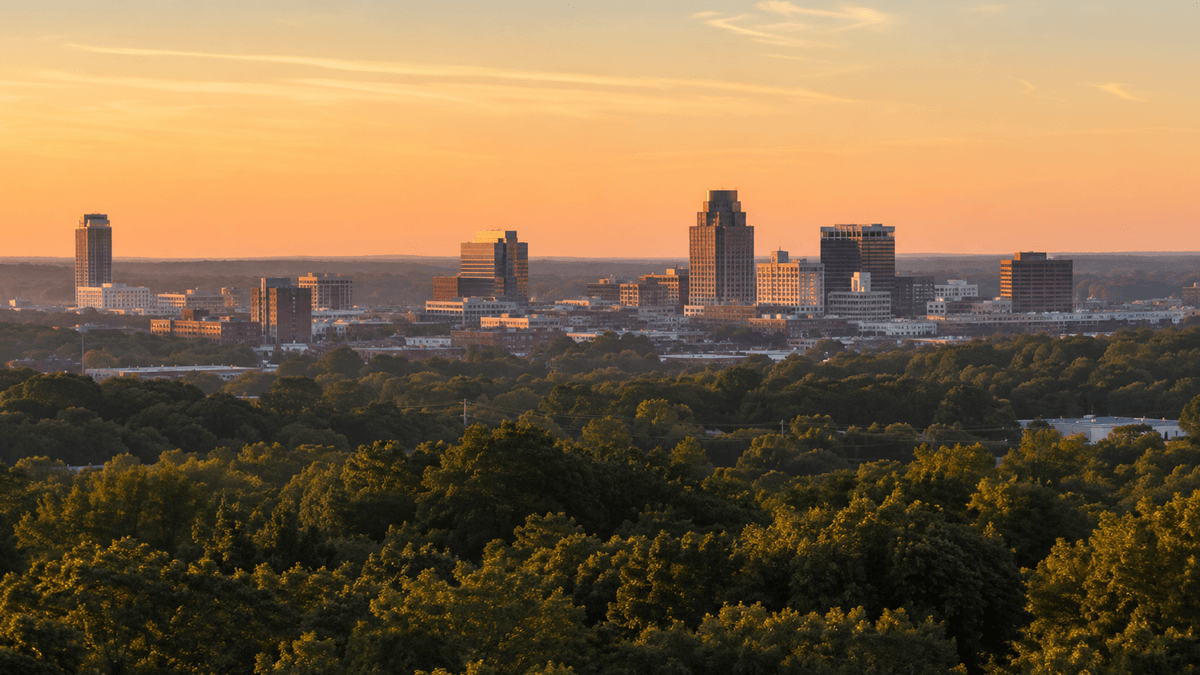 Live Durham, NC Forest Wildfire & Smoke Map Today: Local Air Quality Tracking & Indoor Protection Solutions From Filterbuy.com's Air Obsessed Experts