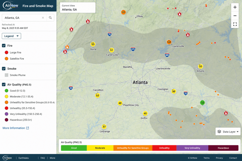 Live map of active fires, smoke plumes, and air quality monitors for the Atlanta, Georgia metro