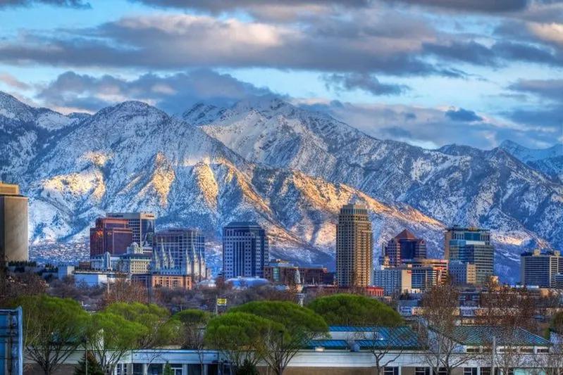 View of Salt Lake City skyline backed by Wasatch Mountains showing strong readiness for remote work.